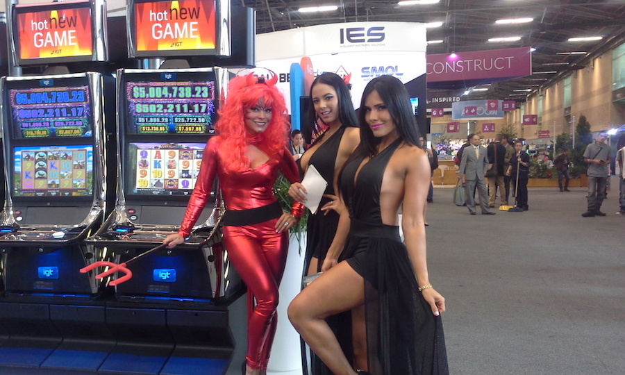FERIA FADJA  MUNDO VIDEO