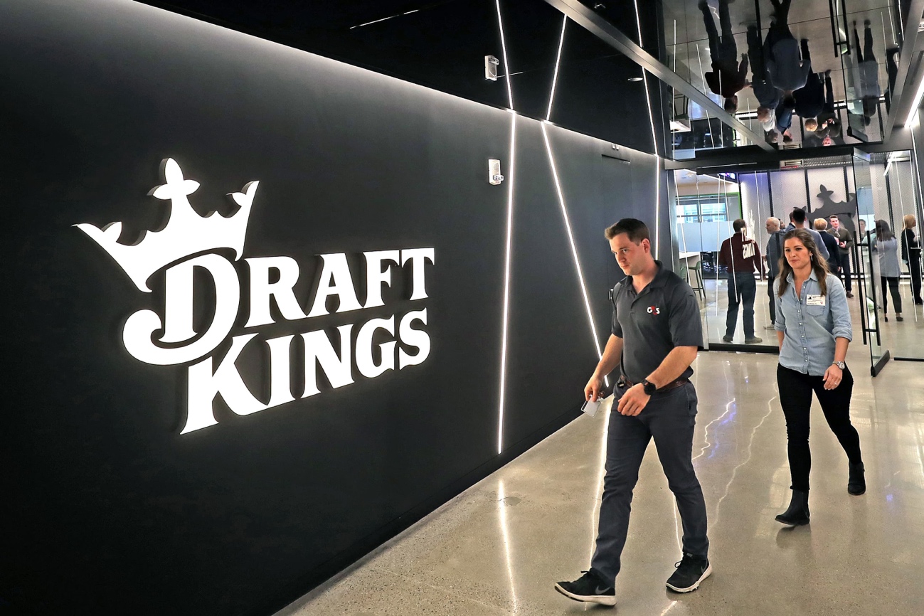 Massachusetts Commissioners plan to hold a hearing with DraftKings to discuss unauthorized tennis bets