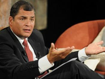 Presidente Correa prev? consulta sobre casinos, juegos azar y toros