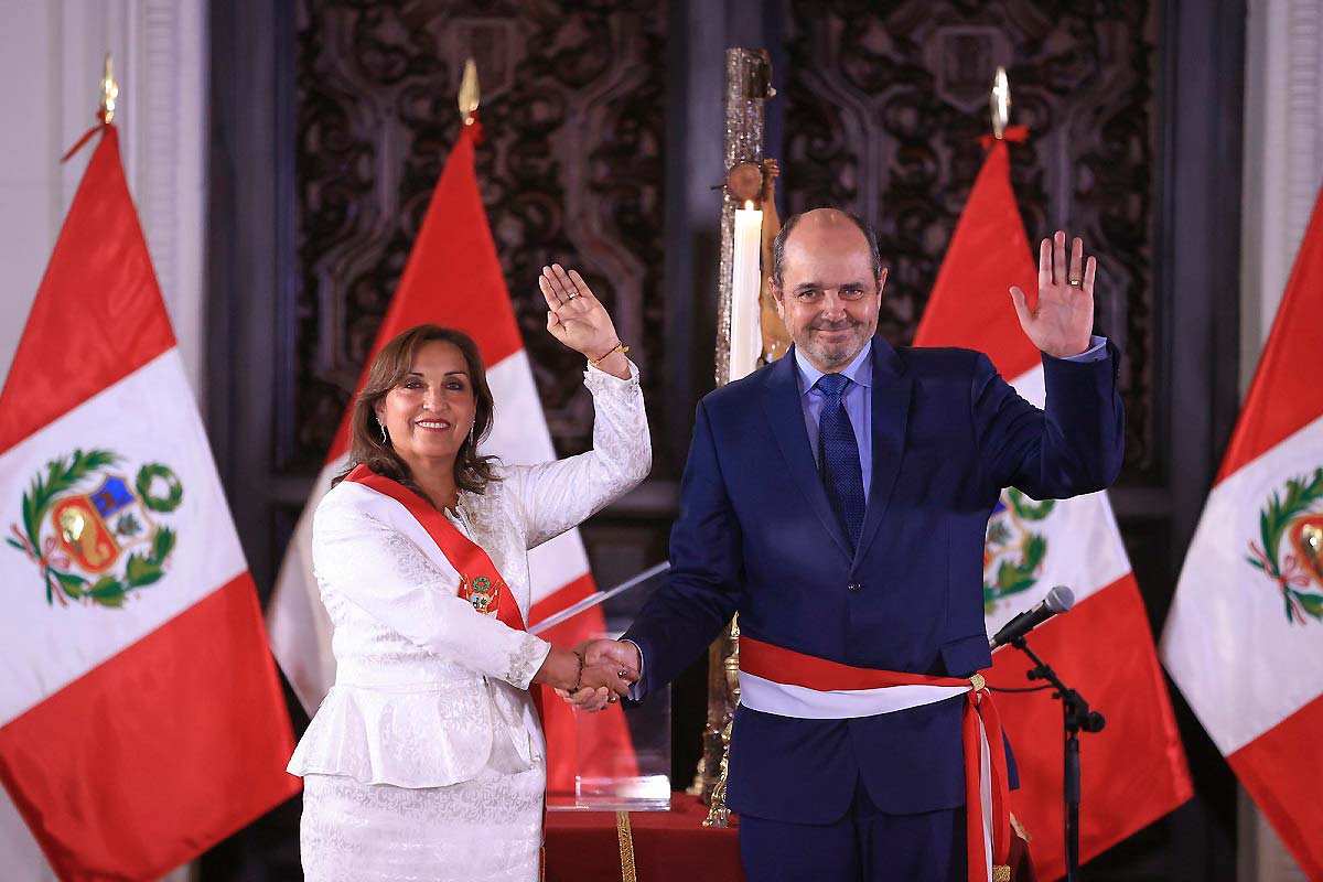 Presidenta de Perú Dina Boluarte nombra Presidente del Mincetur
