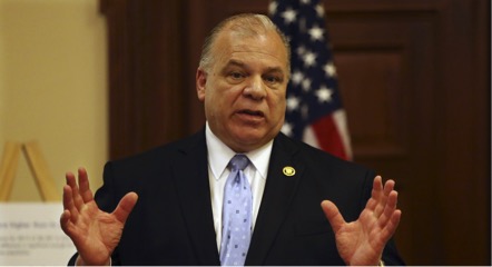 Atlantic city won’t ban smoking any time soon