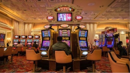 Covid 19 hit Macau Casino Gros Gambling revenue down by 66,2%