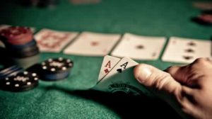 ITALY: Seeking 120 online gambling licenses