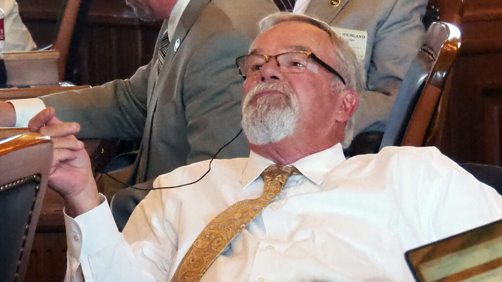 Kansas sports betting pushes forward