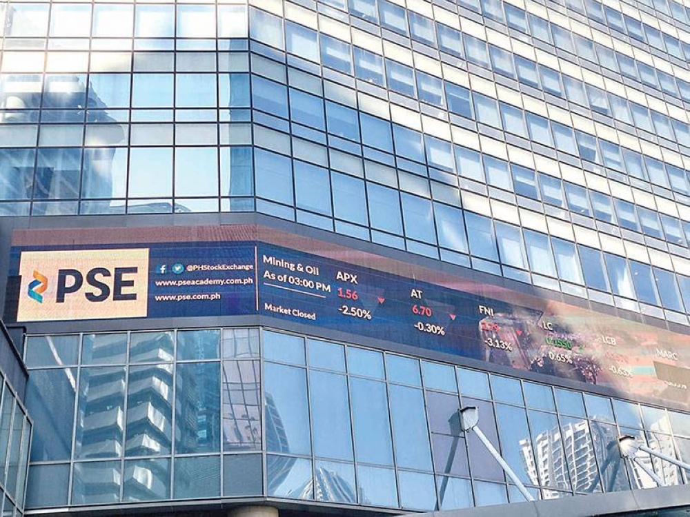 Summit yet to demand payment on overdue interest: Suntrust