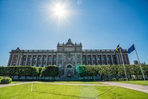 Swedish government looking forward to double gambling operator license renewal fees