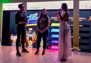 The second Multipoker Slot machine TOTALLY FREE in the MUNDO VIDEO´S GREAT FAIR in Barranquilla