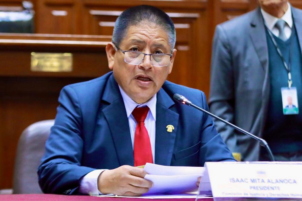 Peru congress advances penal code reform to criminalize sports fraud