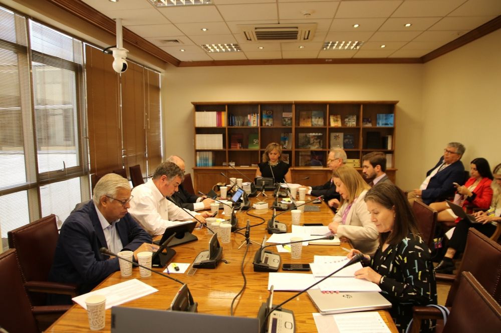 UK and Chile sign cooperation pact that could speed online gambling licensing by 2027