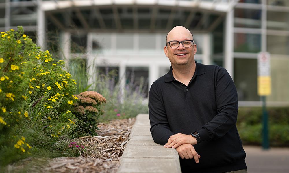 Canada Senate push to ban online sports betting ads adds Alberta senator as Bill S-211 awaits commons action