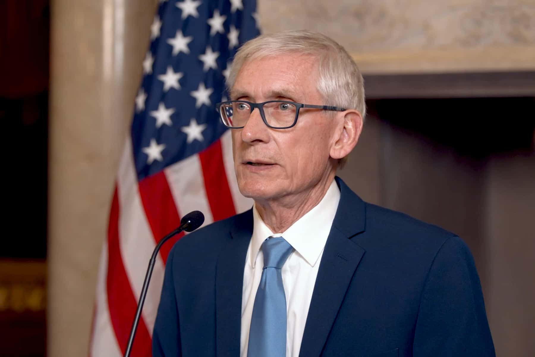 Wisconsin mobile sports betting heads to Tony Evers under threat of immediate constitutional challenge