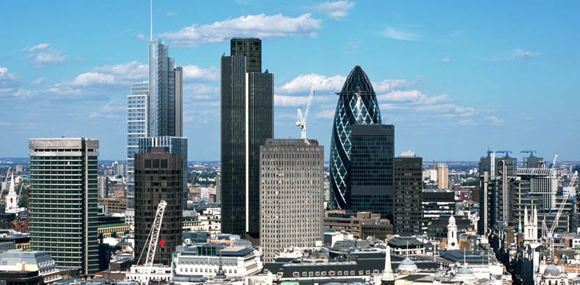 UK extends deposit rules as slot limits reshape market