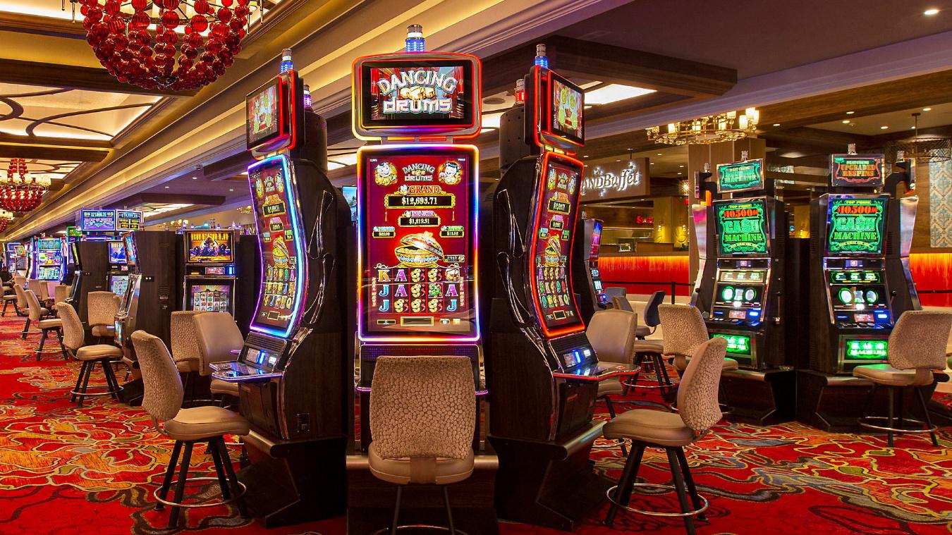 United States expands gaming while costs and controls rise
