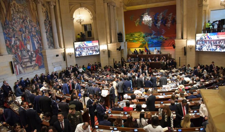 Colombia’s outgoing government seeks to hit online gambling with permanent VAT