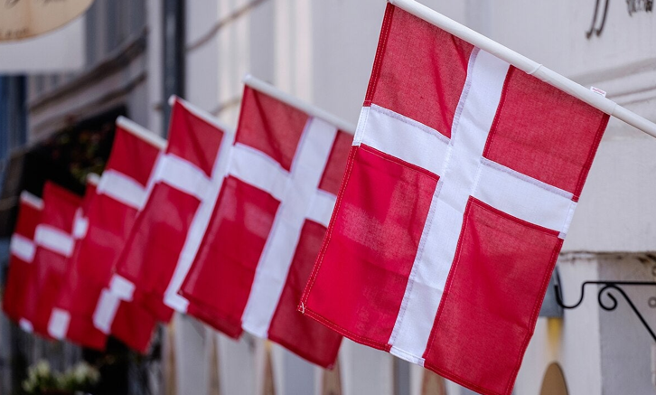 Denmark blocks 334 illegal gambling websites as online gaming model faces new pressure