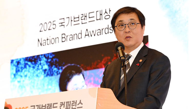 South Korea corners casinos with 15% levy and five-year licenses