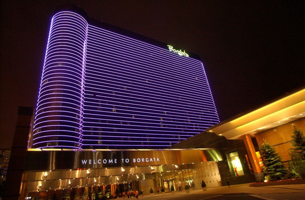 Atlantic City hits 14-Year high as casinos surge in July