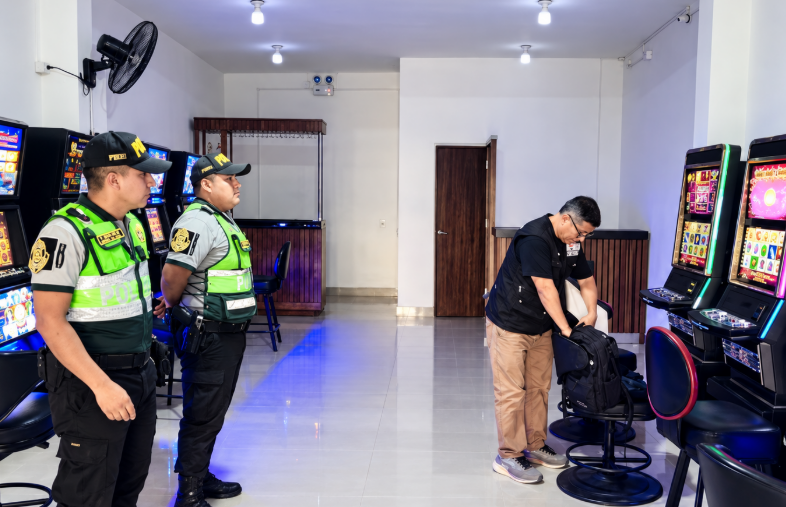Peru shuts down six illegal gambling venues, seizes 85 devices