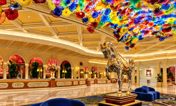 Nevada casino revenue falls despite Las Vegas Strip growth