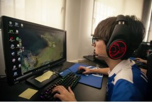 Apuestan ilegalmente en eSports y los expulsan de por vida de las competiciones