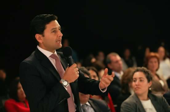 Bancos en Colombia: van a tener su â€œtatequietoâ€ en el abuso sobre sus clientes