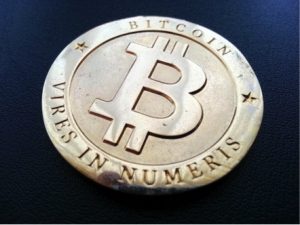 Bitcoin supera su maximo historico de 20.000 dolares