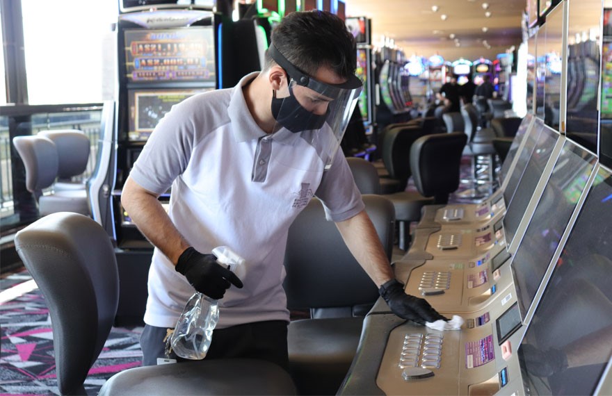 Coljuegos sanciona y denuncia