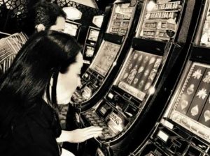 HabrÃ¡ tragamonedas en tiendas