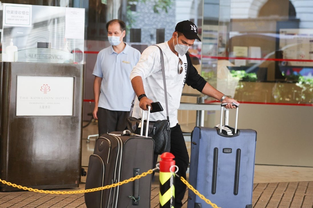 Hong Kong elimina la cuarentena hotelera, respiro para Macao