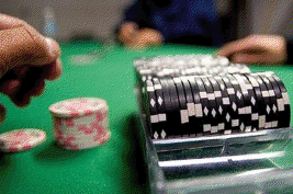 Insolito, Monja apuesta 250 Millones de pesos de limosnas en casino