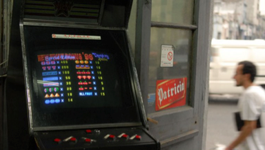 Lanzan campaÃ±a para regular las slots de barrio en Uruguay