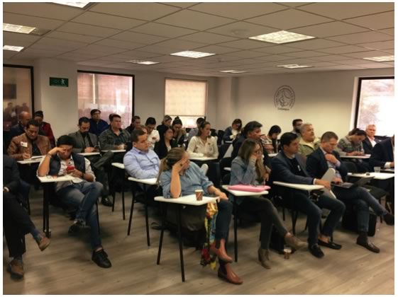 Maquinas en ruta, así fué la reunión de Coljuegos con interesados