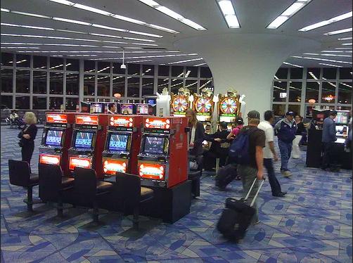 Tragamonedas del aeropuerto Las Vegas han generado Mil millones de dÃ³lares