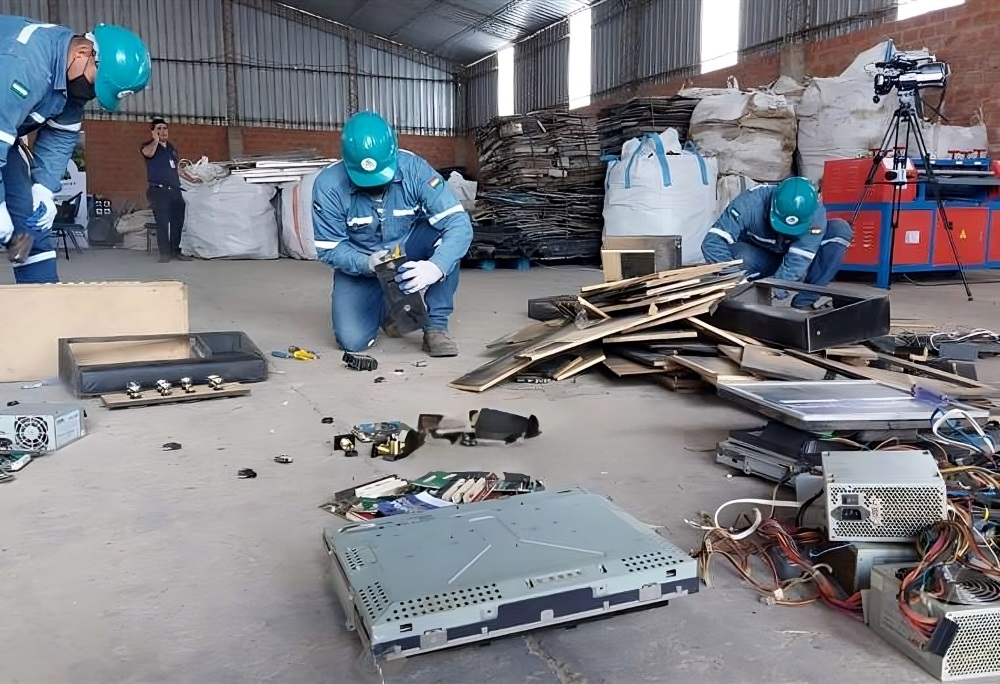Coljuegos destruyó otras 842 maquinas ilegales en Yumbo.