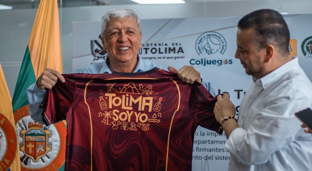 Coljuegos firma pacto por la legalidad en el Tolima .