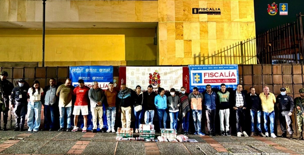 Coljuegos .Operación relámpago deja 18 personas detenidas por apuestas ilegales en el Quindío. 