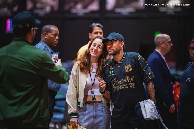 Neymar arrived at the WSOP and played his own tournament full of stars.