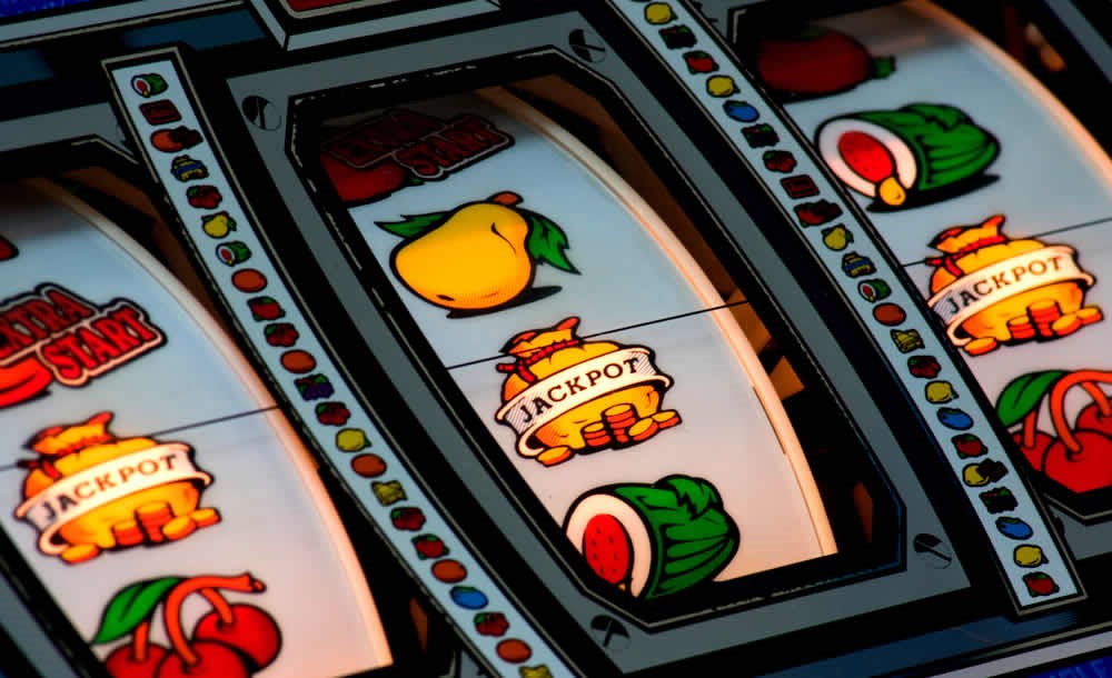 Poker machines with a pre-reveal system will be banned