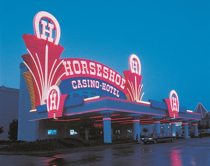 Poker rooms & Casinos in Mississippi are suffering from online poker.