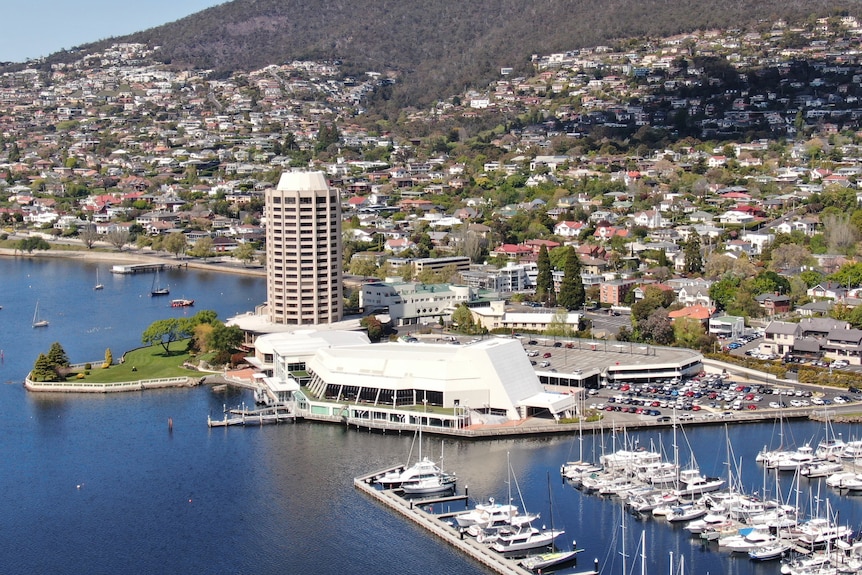Tasmania will limit bets per player per year