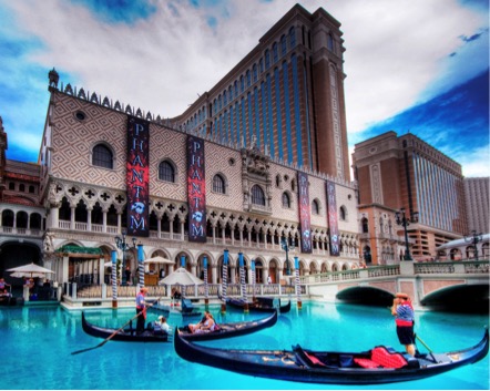 The Venetian will be the first one in reopen a poker room in Las Vegas