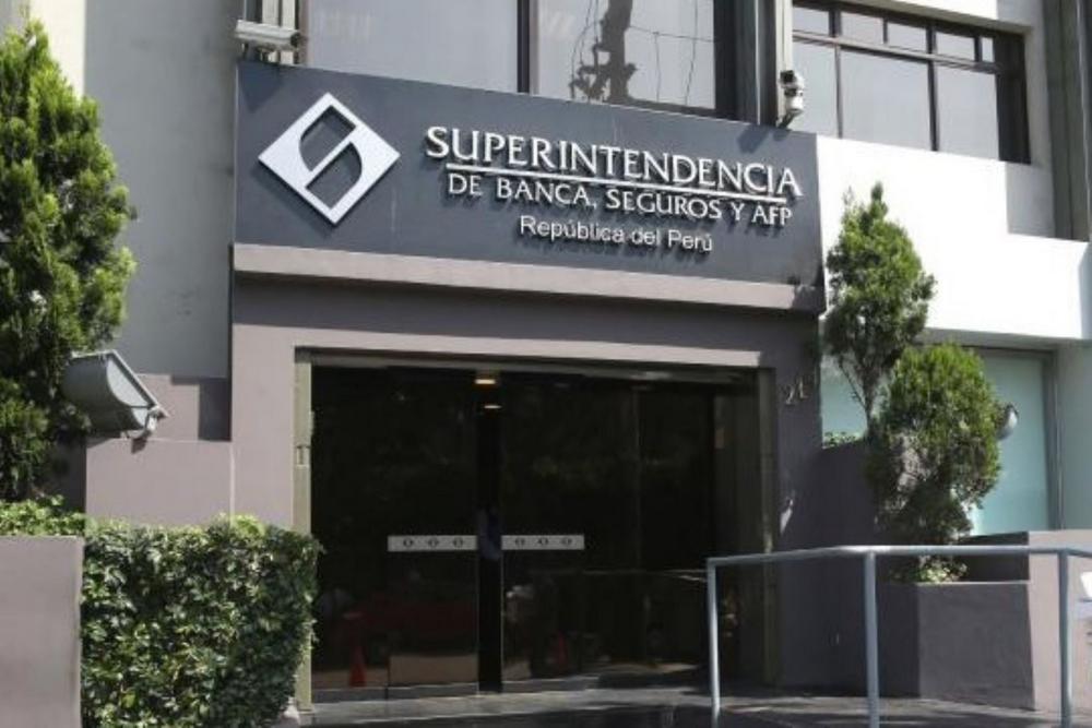 Perú eleva el estándar contra el lavado en apuestas online y se alinea con las exigencias regulatorias de Colombia