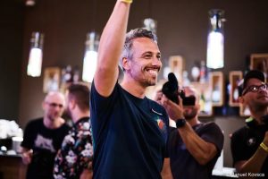 Lex veldhuis vuelve al grind y se toma su tiempo para elegir nuevo sponsor