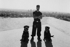 Feid mueve ficha fuera del estudio y entra al negocio con su propio sello